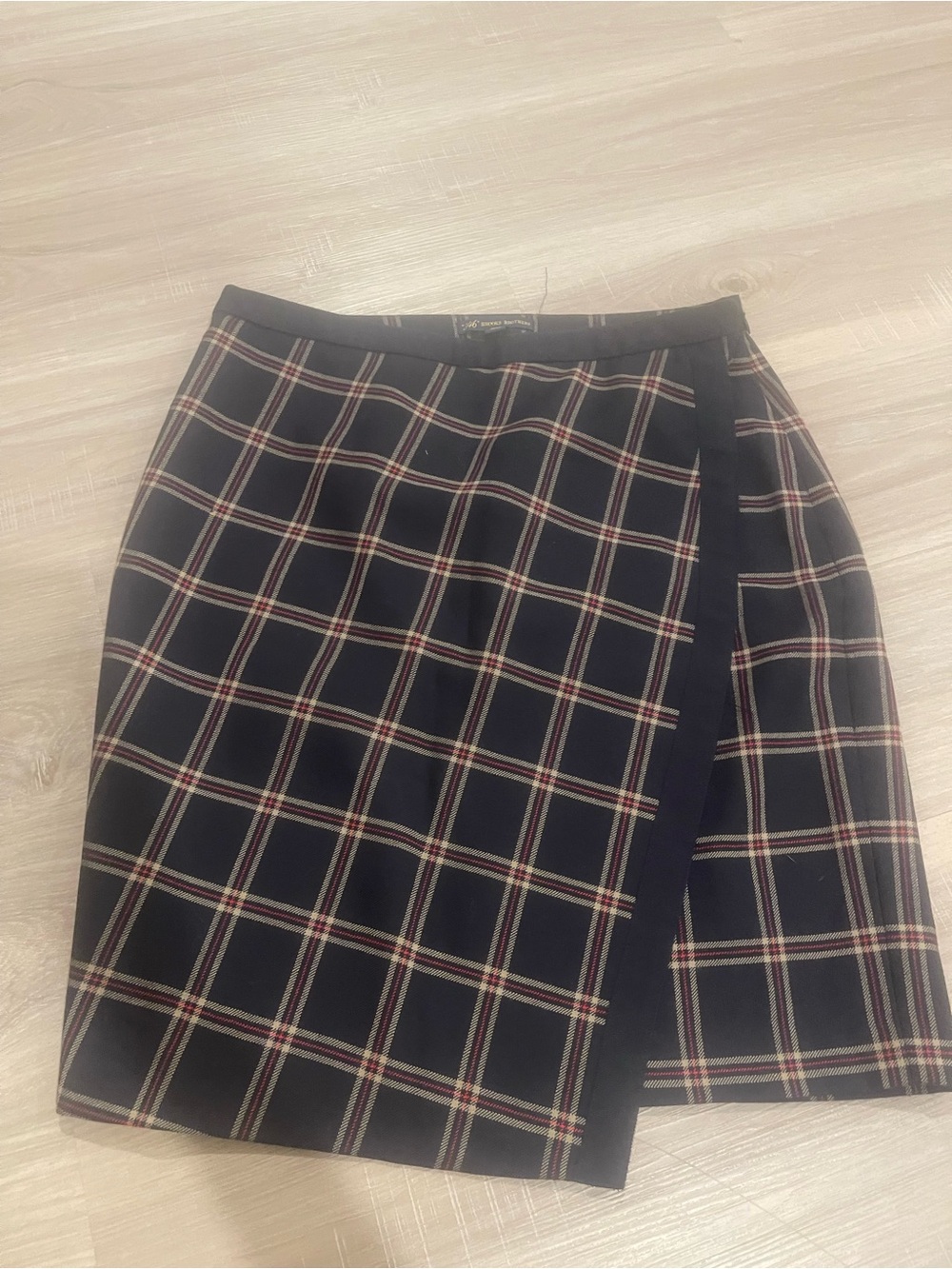 NWT 346 brook brothers Plaid Wrap Pencil Skirt - Navy size 10